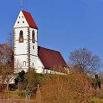 Kirche_aussen_q.jpg